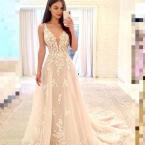 V Neckline Laser Leaf Lace Wedding Dress  WD305